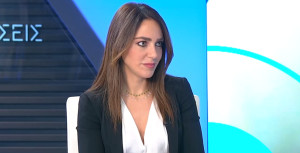 Μιχαηλίδου: 10.000 ευρώ για μετεγκατάσταση στην περιφέρεια - Σχέδια για 2.300 κοινωνικές κατοικίες
