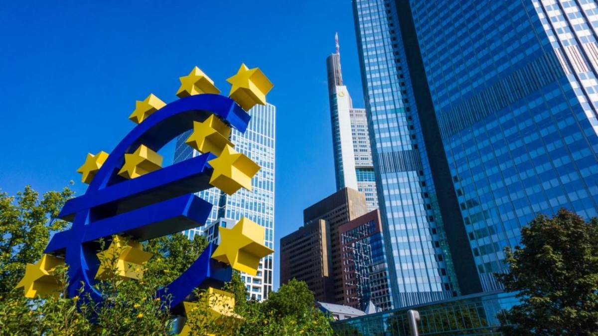 ΕΚΤ: Υποτονική η ανάπτυξη το πρώτο τρίμηνο της χρονιάς