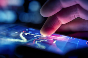 Ενδοσυνεδριακό record high για τον βρετανικό δείκτη FTSE 100