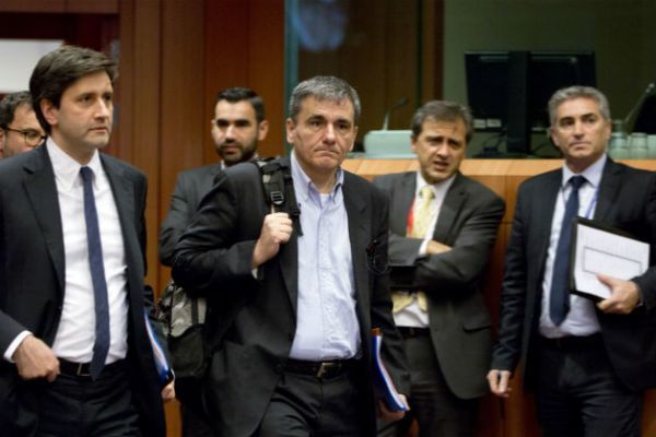 Κομισιόν: Να γίνουν πράξη όσα συμφωνήθηκαν