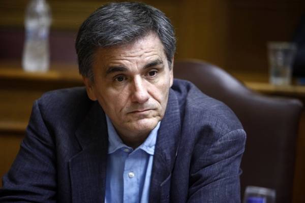Αιχμές Τσακαλώτου για τον προϋπολογισμό