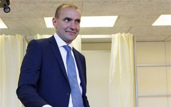 Ισλανδία: Ο Γκούντνι Γιοχάνεσον νέος πρόεδρος της χώρας