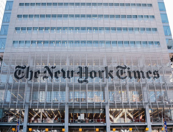 ΗΠΑ: Ομοσπονδιακή αρχή μηνύει τους New York Times για διακρίσεις κατά λευκού εργαζομένου