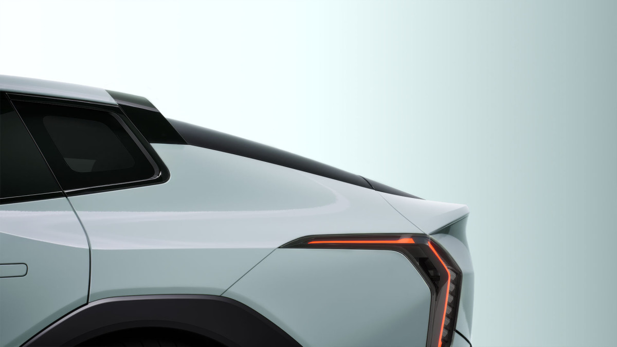 Το Kia EV4 συνδυάζει καινοτομία και επινοητικότητα μέσα από το νέο εξωτερικό σχεδιασμό