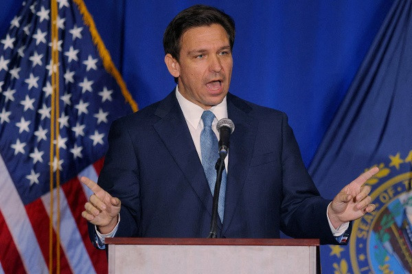 Ρεπουμπλικανοί: Ο DeSantis αντίπαλο δέος του Τραμπ για την προεδρία