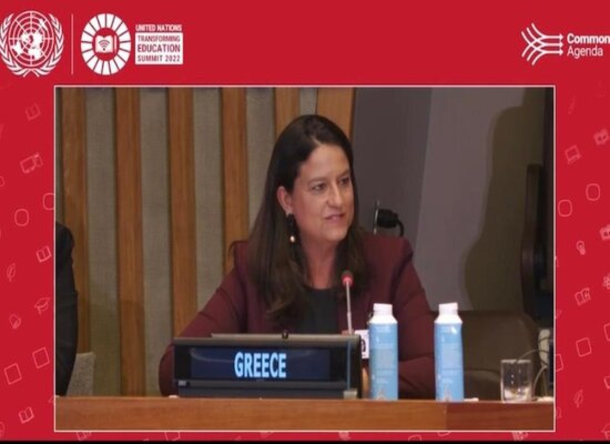 Κεραμέως:Η τεχνολογία μπορεί να συμβάλλει στη γεφύρωση χασμάτων στην εκπαίδευση