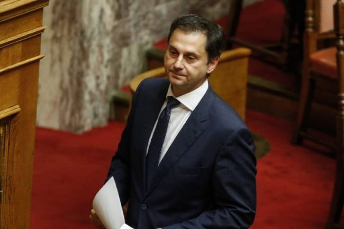 Θεοχάρης: Ο κυβερνητικός σχεδιασμός για Airbnb, «κρασάρισμα» προορισμών και Περιφέρειες
