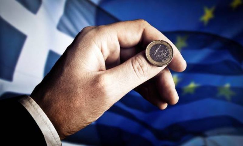 «Πακέτο» δανειστών: Μειώσεις μισθών, μειώσεις κοινωνικών επιδομάτων και πάγωμα προσλήψεων