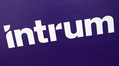 Intrum: Επενδύει στην πλατφόρμα τεχνολογίας Qualco