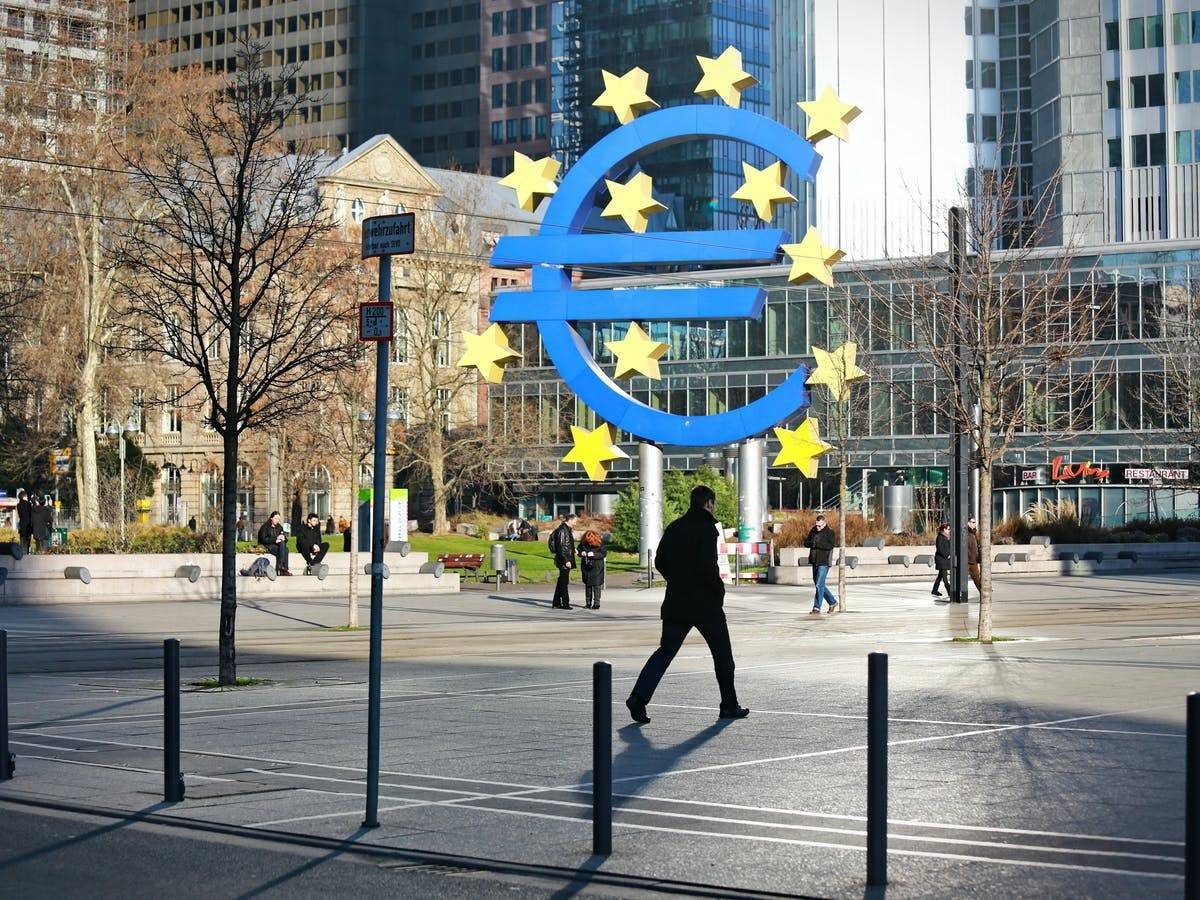 Στο 12,1% η ύφεση στην ευρωζώνη το β' τρίμηνο