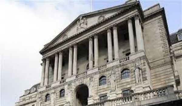 Τράπεζα της Αγγλίας: Πολύ κοντά η αύξηση των επιτοκίων