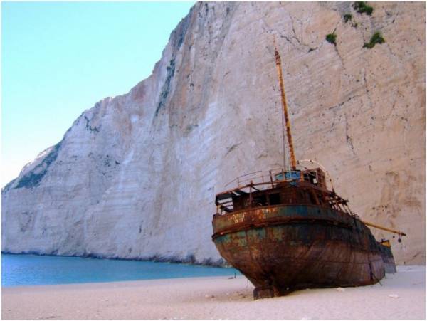 7 από τα ωραιότερα ναυάγια στον κόσμο