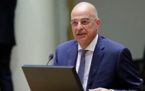 Συνάντηση Δένδια με ειδικό απεσταλμένο του ΟΗΕ για τη Συρία