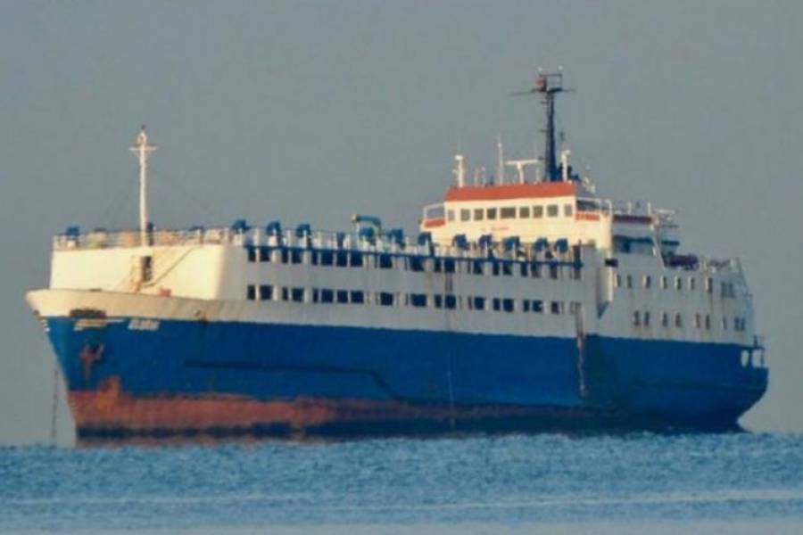 Στην Καλαμάτα το πλοίο-υγειονομική «βόμβα» Elbeik