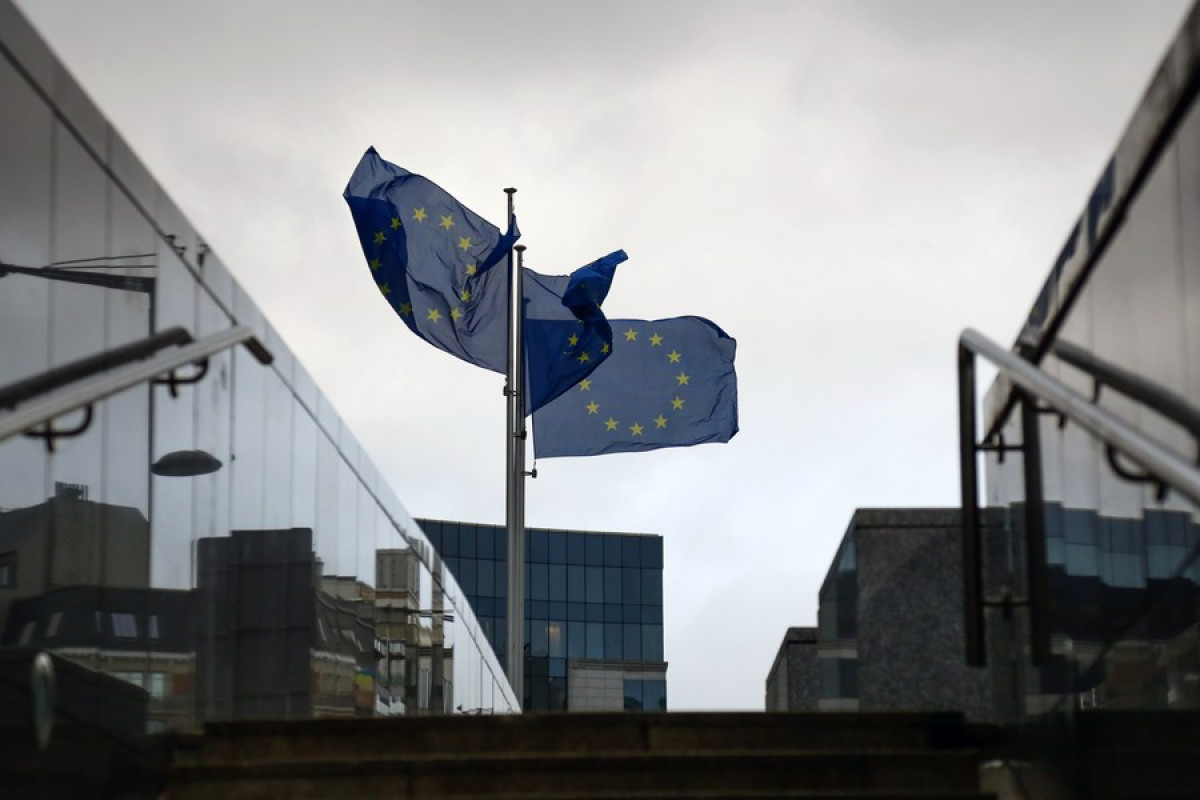 Στο 3,5% το ΑΕΠ της ευρωζώνης το δ’ τρίμηνο