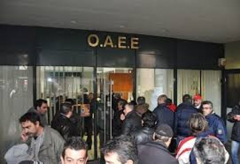 Τη δέσμευση Σαμαρά για αποποινικοποίηση των οφειλετών του ΟΑΕΕ, ζητά η ΕΣΕΕ