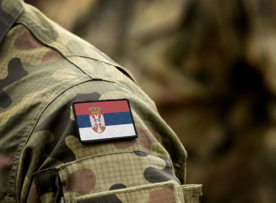 Το ΝΑΤΟ μπλοκάρει τη στρατιωτική παρουσία της Σερβίας στο Κόσοβο