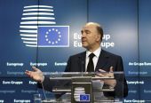 Μοσκοβισί: Έρχομαι να ενθαρρύνω την κυβέρνηση να κάνει... ό,τι πρέπει