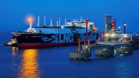 Η Κίνα υπογράφει τεράστιες συμφωνίες LNG με την Venture Global