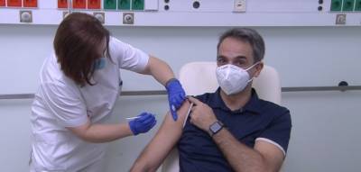 Εμβολιάστηκε ο Πρωθυπουργός, Κυριάκος Μητσοτάκης: Ασφαλής μονόδρομος το εμβόλιο