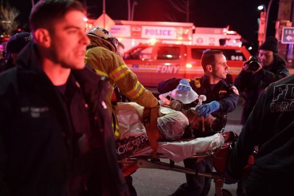 Νέα Υόρκη: Πέντε νεκροί από συντριβή ελικοπτέρου στο Ιστ Ρίβερ