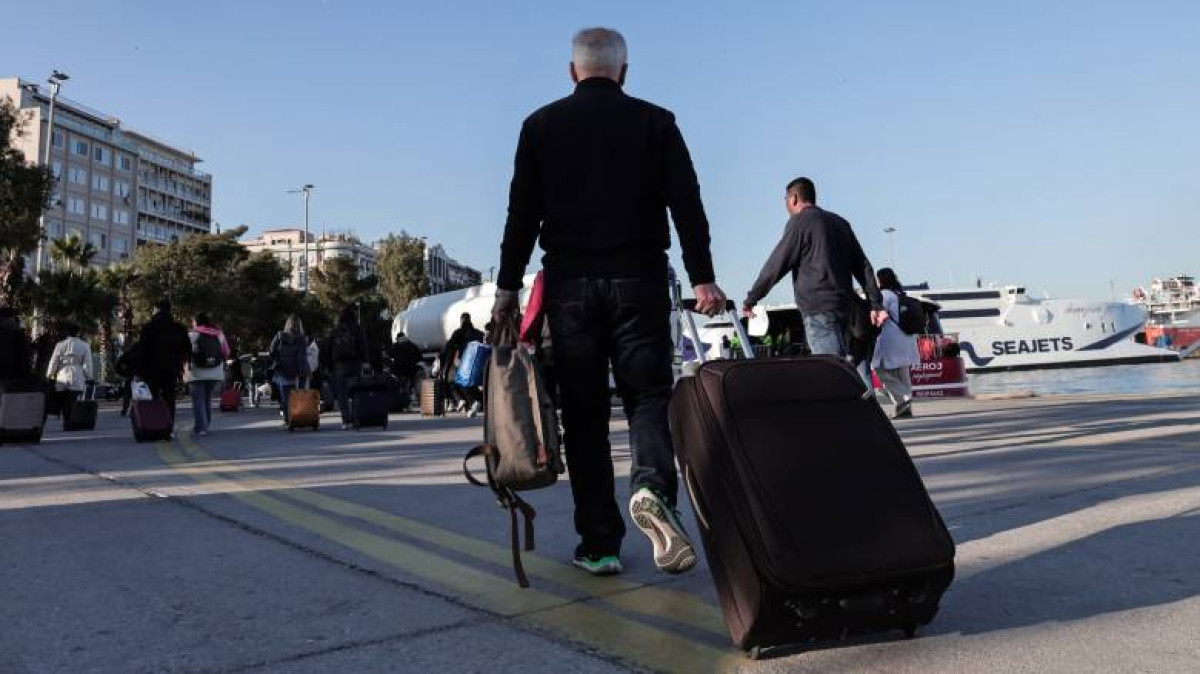 Κορυφώνεται η έξοδος των εκδρομέων του Πάσχα-100% πληρότητα στα πλοία