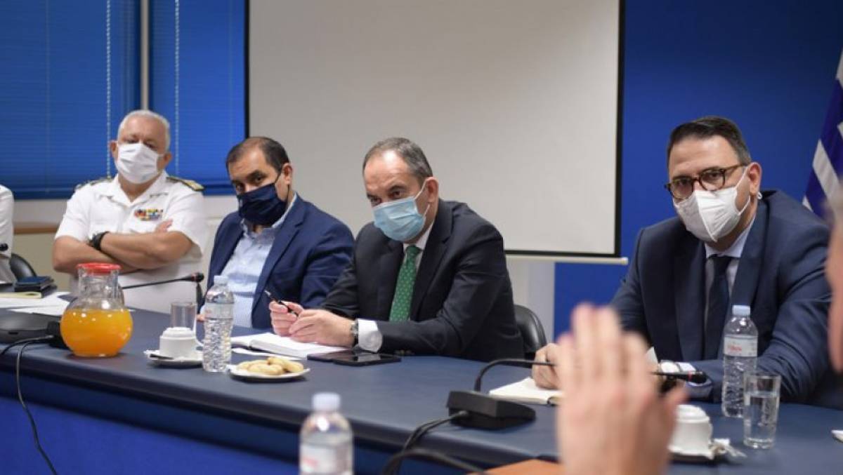 Συνάντηση Πλακιωτάκη-ΠΝΟ για τα θέματα που απασχολούν τους ναυτικούς