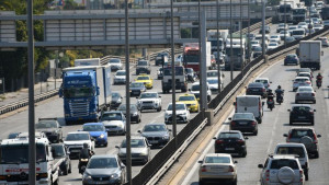 Αυξημένα μέτρα οδικής ασφάλειας για το τριήμερο της 25ης Μαρτίου