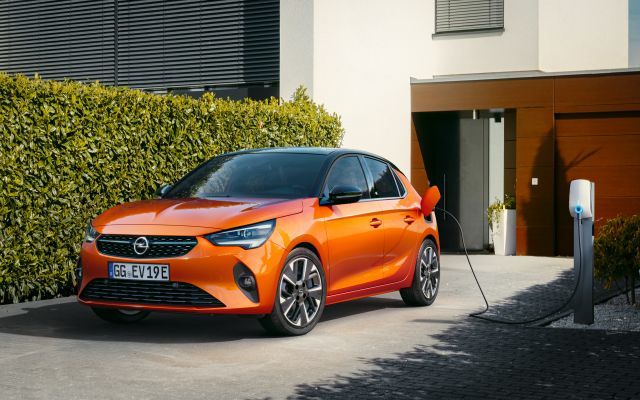 Η Opel είναι Ηλεκτρική: Απόλαυση Μηδενικών Ρύπων από το Corsa-e μέχρι το Zafira e Life