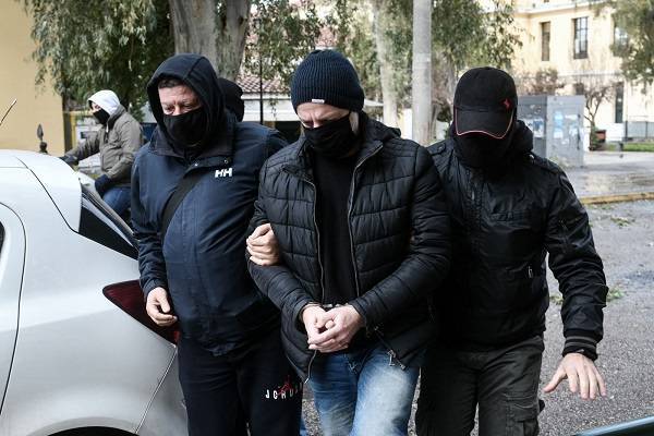 Προθεσμία να απολογηθεί την ερχόμενη Τετάρτη έλαβε ο Δημήτρης Λιγνάδης