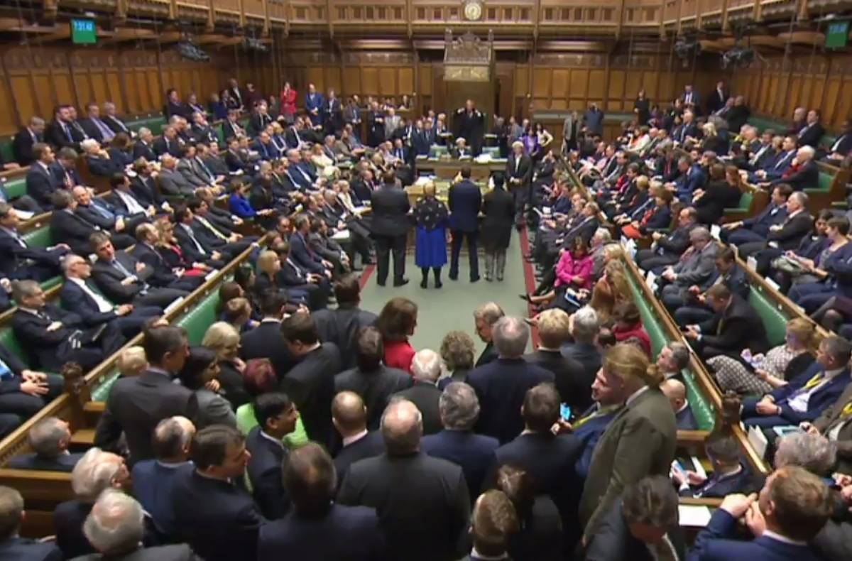 Brexit: Εντολή επαναδιαπραγμάτευσης με τις «αρνητικές» Βρυξέλλες