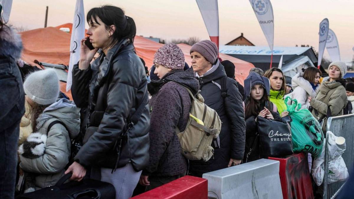 ΟΗΕ: Πάνω από 3,3 εκατ. πρόσφυγες έχουν διαφύγει απ'την Ουκρανία