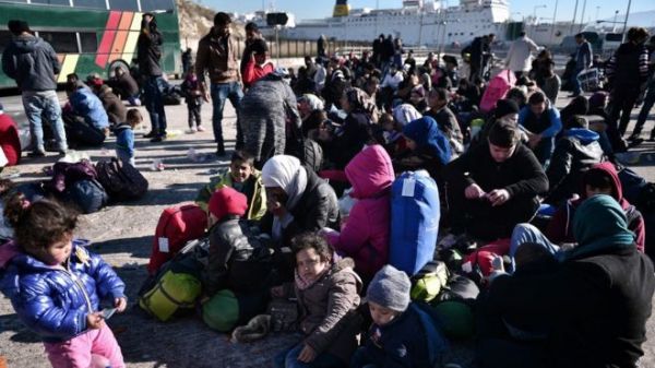ΠΓΔΜ: Η χώρα δεν επιτρέπει τη διέλευση σε Αφγανούς πρόσφυγες
