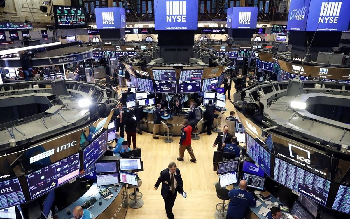 Ανέκαμψε η Wall Street-Απώλειες για πετρέλαιο και χρυσό