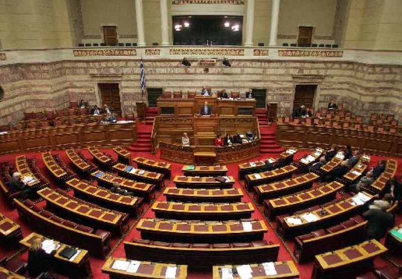 Αλλάζουν οι διατάξεις για τον αναβαλλόμενο - Συμμόρφωση στις "υποδείξεις"
