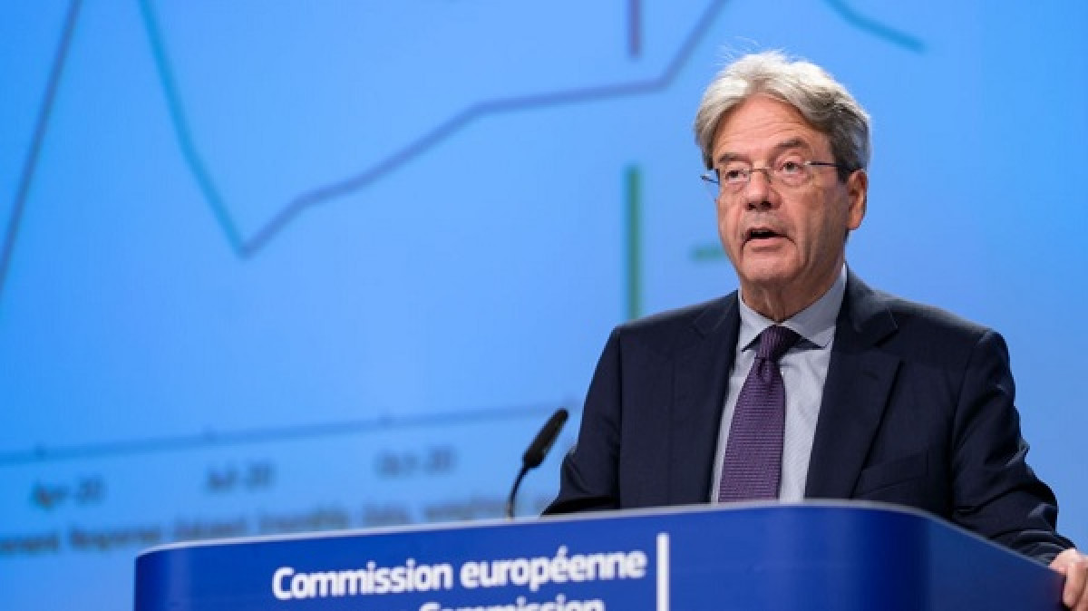 Τζεντιλόνι για ενισχυμένη εποπτεία: Η Ελλάδα κλείνει ένα δύσκολο κεφάλαιο