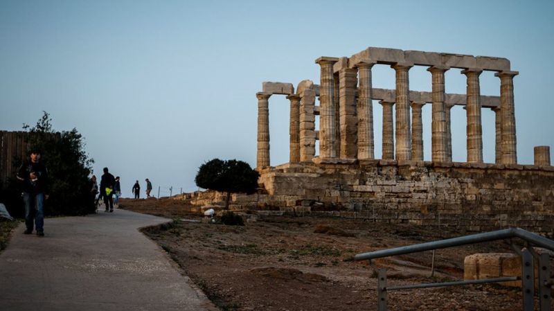 Χωρίς απρόοπτα πραγματοποιήθηκαν τα γυρίσματα του BBC στο Σούνιο