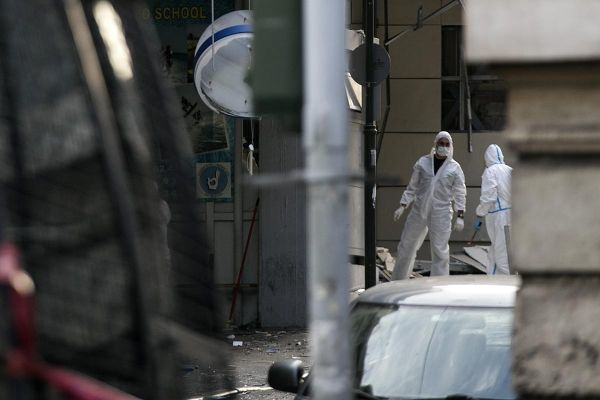 Βόμβα ΣΕΒ: Στον «επαναστατικό αγώνα» οι υποψίες της ΕΛ.ΑΣ.