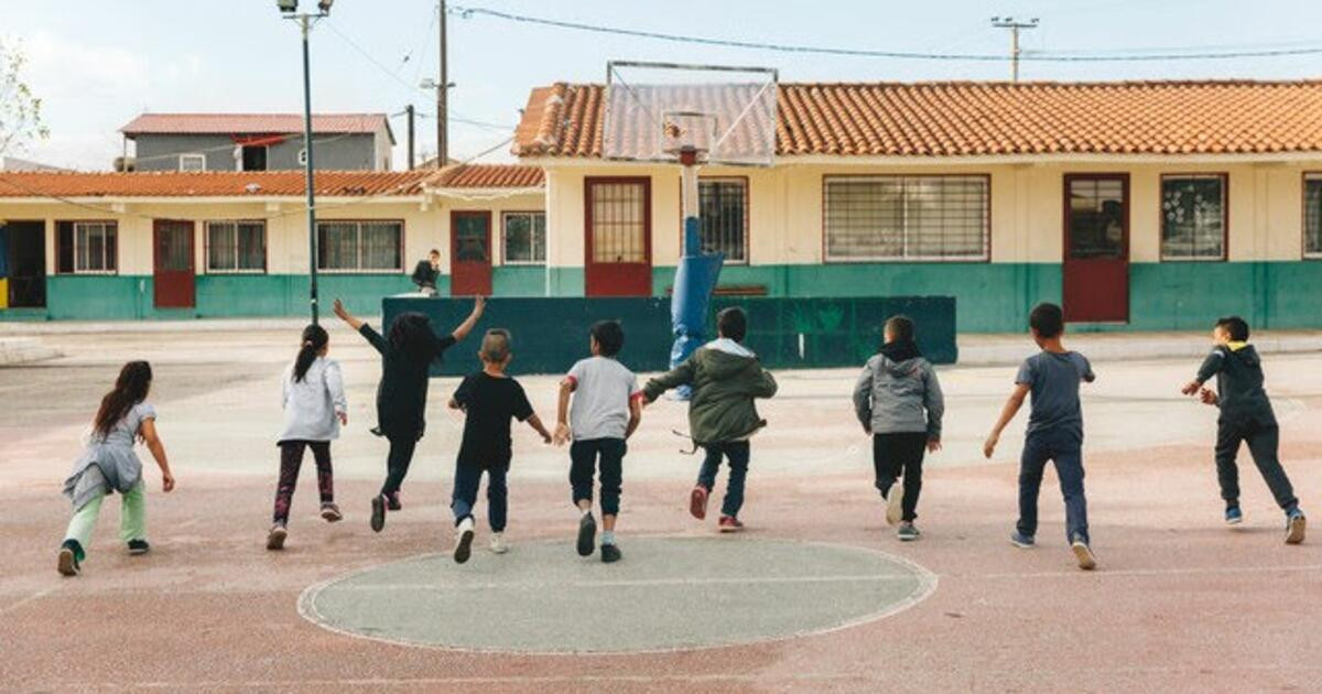 Θάνατος 10χρονου στον Ασπρόπυργο: Δεν αναφέρεται ιατρικό πρόβλημα στη καρτέλα του, δηλώνει το υπουργείο Παιδείας