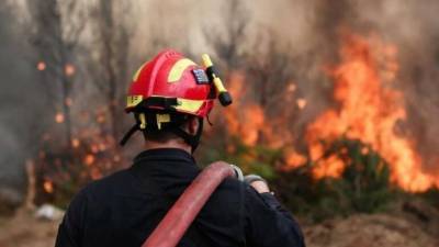 Κρήτη: Μεγάλη φωτιά στο Μελιδόνι Μυλοποτάμου- Απειλήθηκαν σπίτια