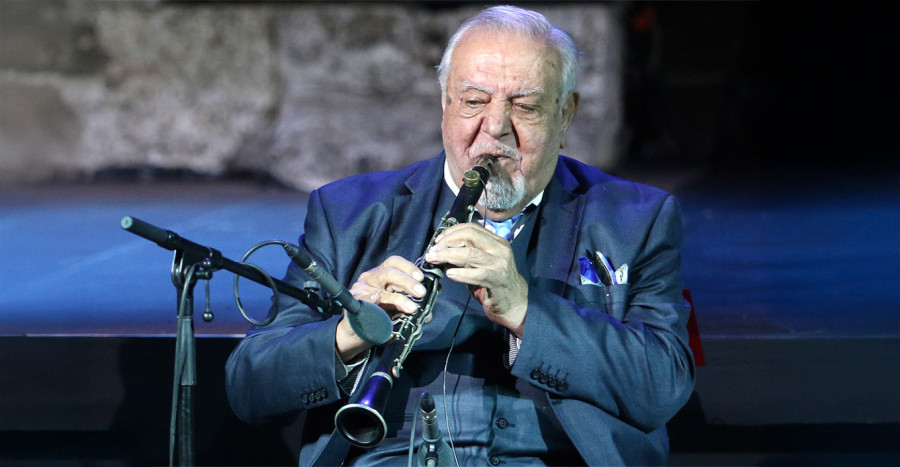 Έφυγε ο μεγάλος δεξιοτέχνης του κλαρίνου Πετρολούκας Χαλκιάς