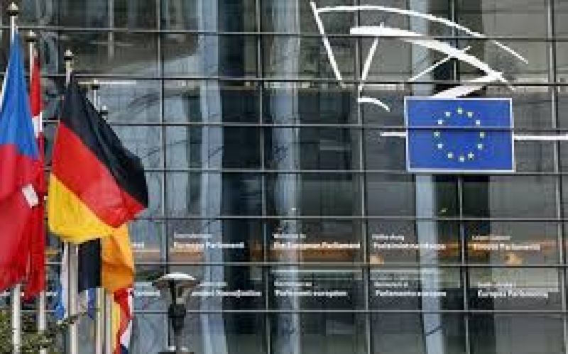 Ευρωζώνη: Αυξήθηκε το εμπορικό πλεόνασμα το 2016
