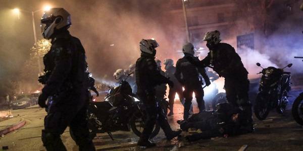 Νέα Σμύρνη: Προφυλακιστέος ο 23χρονος για την επίθεση στον αστυνομικό