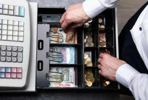 Άγγιξε τα €31 δισ. ο τζίρος των επιχειρήσεων τον Νοέμβριο