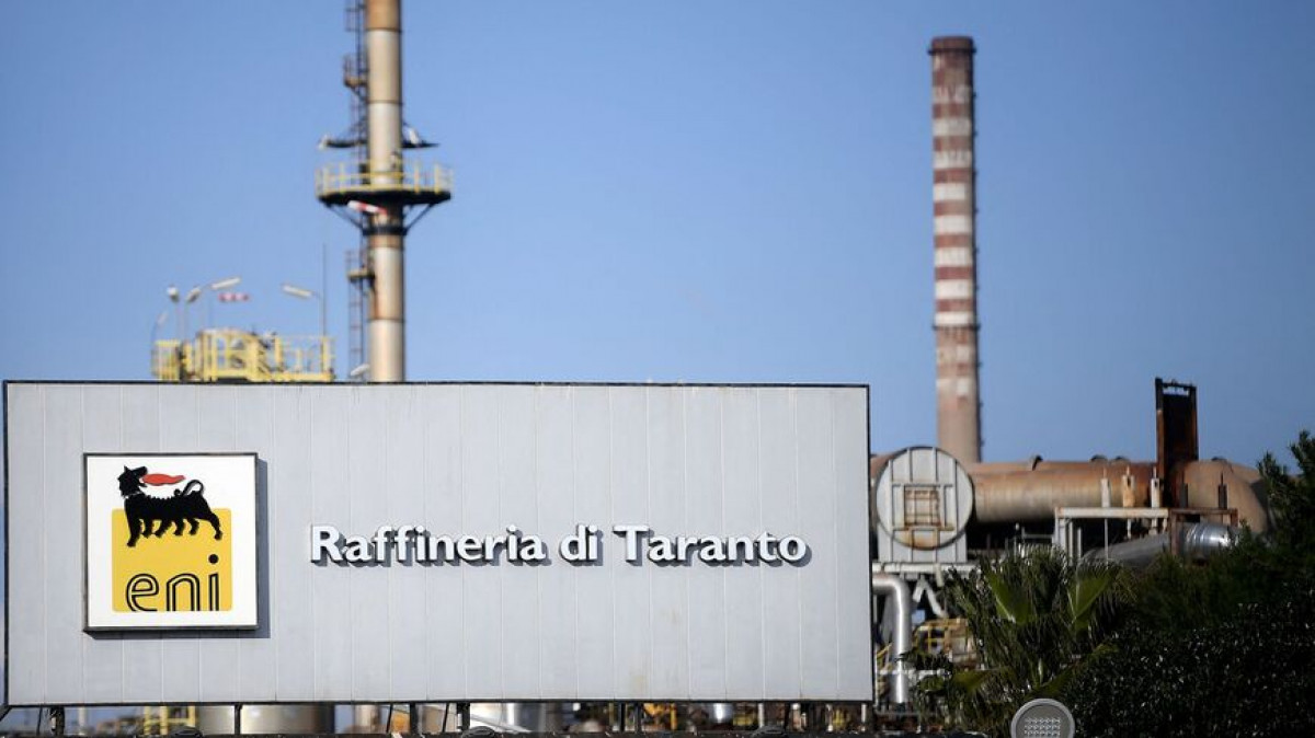 Η Eni... υποκύπτει και ανοίγει λογαριασμό σε ρούβλια