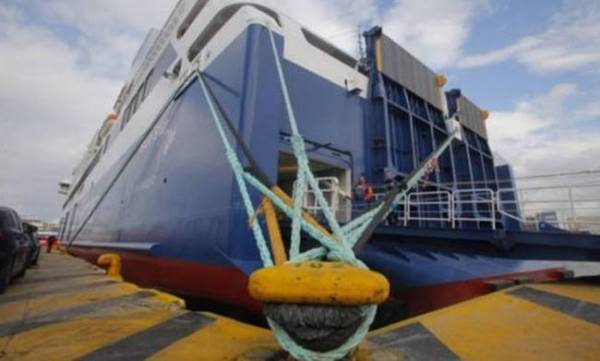 Δεμένα τα πλοία στα λιμάνια-24ωρη απεργία ΠΝΟ