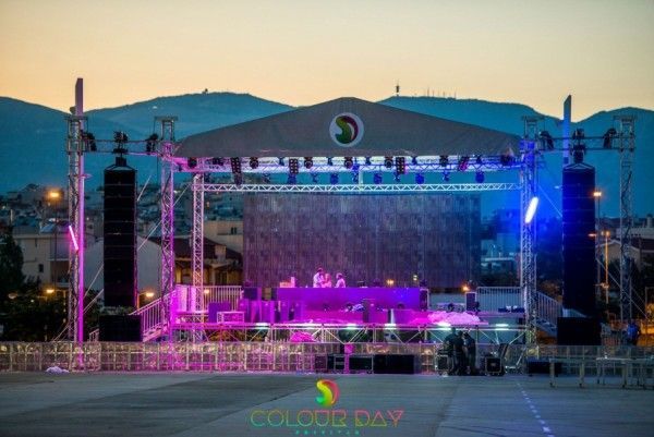 Colour Day Festival: Γεμίζει με χρώμα η Αθήνα (pics)!