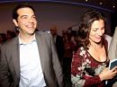 Αν ο Τσίπρας υποκύψει στην Ευρώπη, η Μπέτυ θα τον χωρίσει...