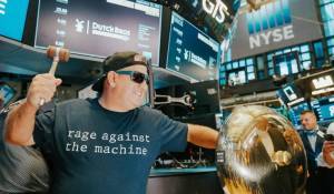 Νευρικότητα στη Wall Street-Σε υψηλό 7 εβδομάδων το brent