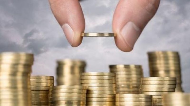 Σε κόκκινα δάνεια, γερασμένα κτήρια και τουρισμό αναζητούνται επενδυτικές ευκαιρίες